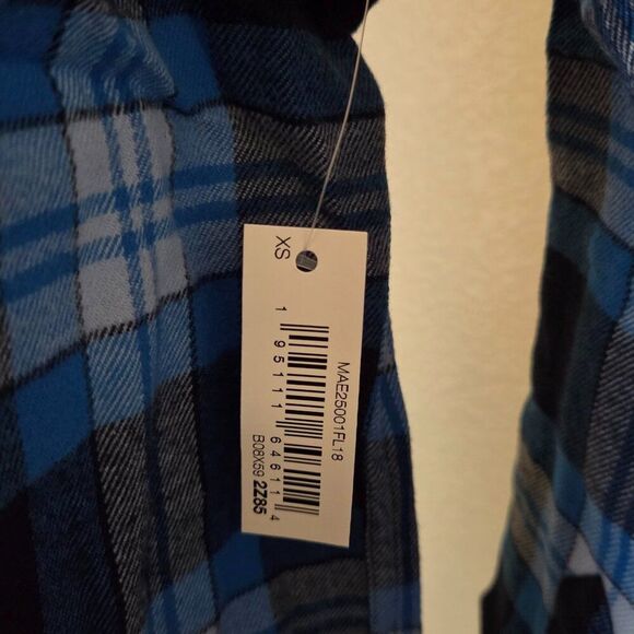 New Men's Long-Sleeve Button Down Tartan Plaid Two-Pocket Flannel Shirt - Picture 4 of 4